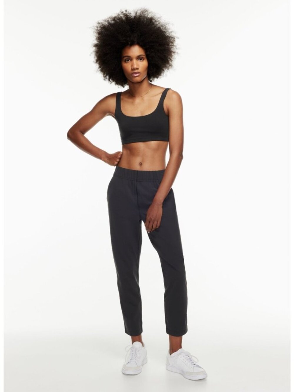 Aritzia The Group by Babaton Weekender Pant Women's S Black Pull On Tapered